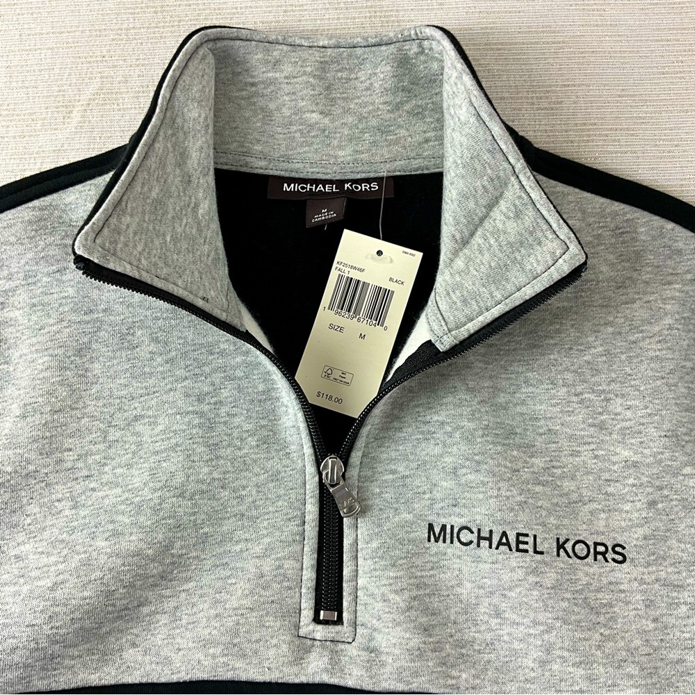 Micheal Kors Men’s 1/3 zip fleece Sweatshirt Size M NWT - Picture 7 of 10